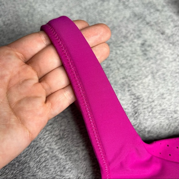 Lululemon Run Times Bra Ripened Raspberry (RIPR) Size 38DD NWT *Adjustable* - Picture 8 of 16